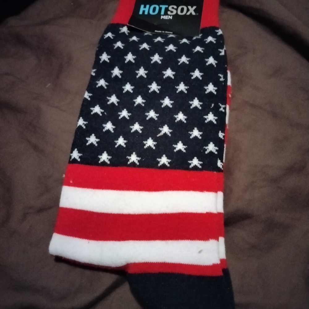 Nice mens " Patriotic " Socks 8-10 by Hot Sox Co.Brand New w/Tag